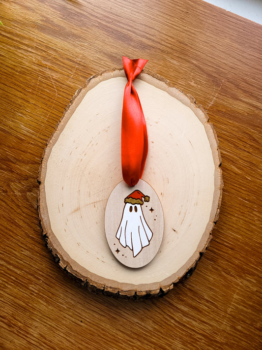 An Ornament - Santa Ghosty (Oval Painted)